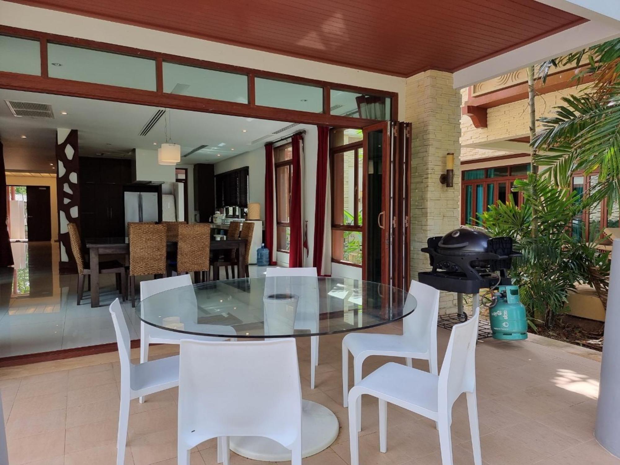 Amatapura Beachfront Villa 15, Sha Certified 아오남마오 외부 사진