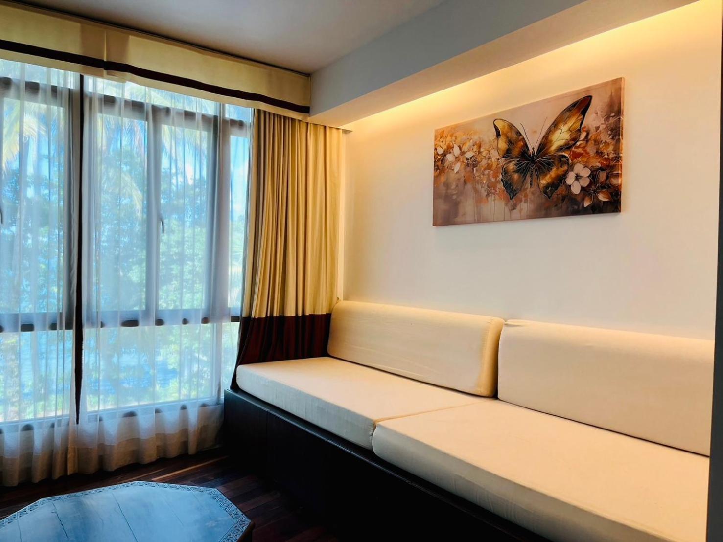 Amatapura Beachfront Villa 15, Sha Certified 아오남마오 외부 사진