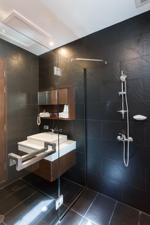 Amatapura Beachfront Villa 15, Sha Certified 아오남마오 외부 사진